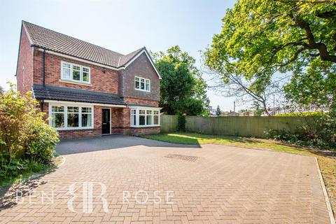 2 Lingard Close, Farington Moss, Leyland, PR26 6QF