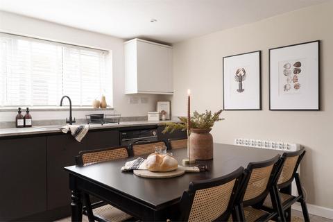 3 bedroom end of terrace house for sale, Thomas Street, Porthleven TR13