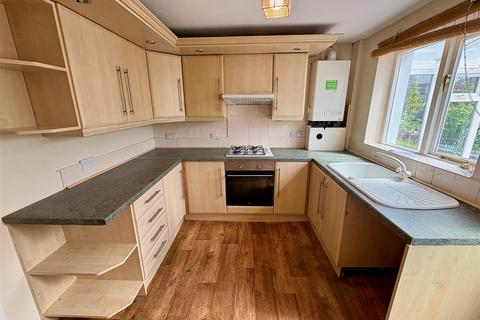 3 bedroom semi-detached house for sale, Grouse Moor Lane, Queensbury, Bradford