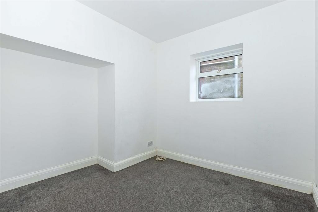4 88 South Terrace 1.JPG