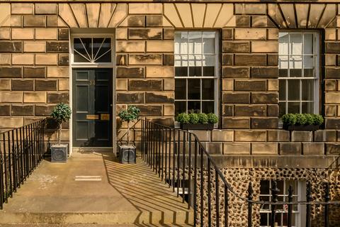 undefined, Great King Street, Edinburgh, EH3