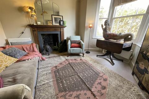 22 Ferry Road, Kidwelly, SA17 5BJ