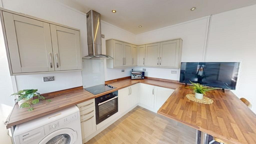 Lrg 2 51 Mansfield Kitchen