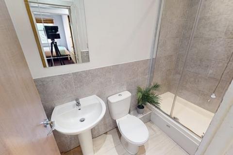 6 bedroom flat to rent, Flat B, 51 Mansfield Road, Nottingham, NG1