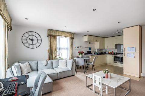 undefined, NORTH STREET, LEATHERHEAD,KT22