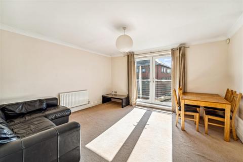 2 bedroom apartment for sale, Bridgewater Street, Sale