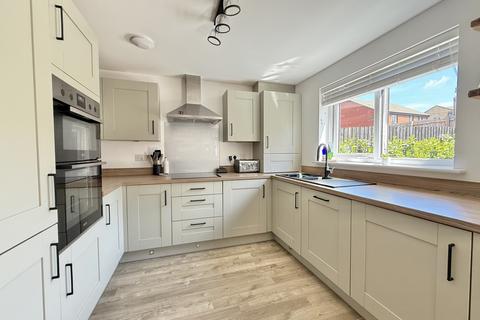 4 bedroom detached house for sale, Priest Close, Exeter, EX1