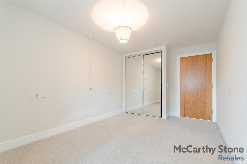 8676496-interior08.jpg