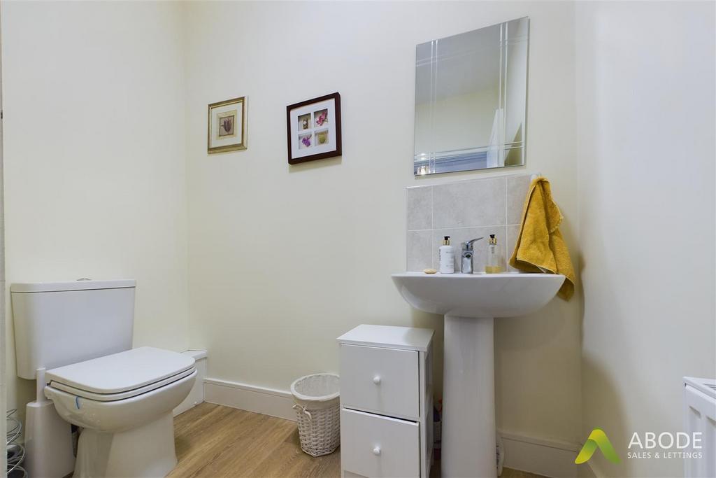 CAM02696 G0-PR0139-STILL006.jpg