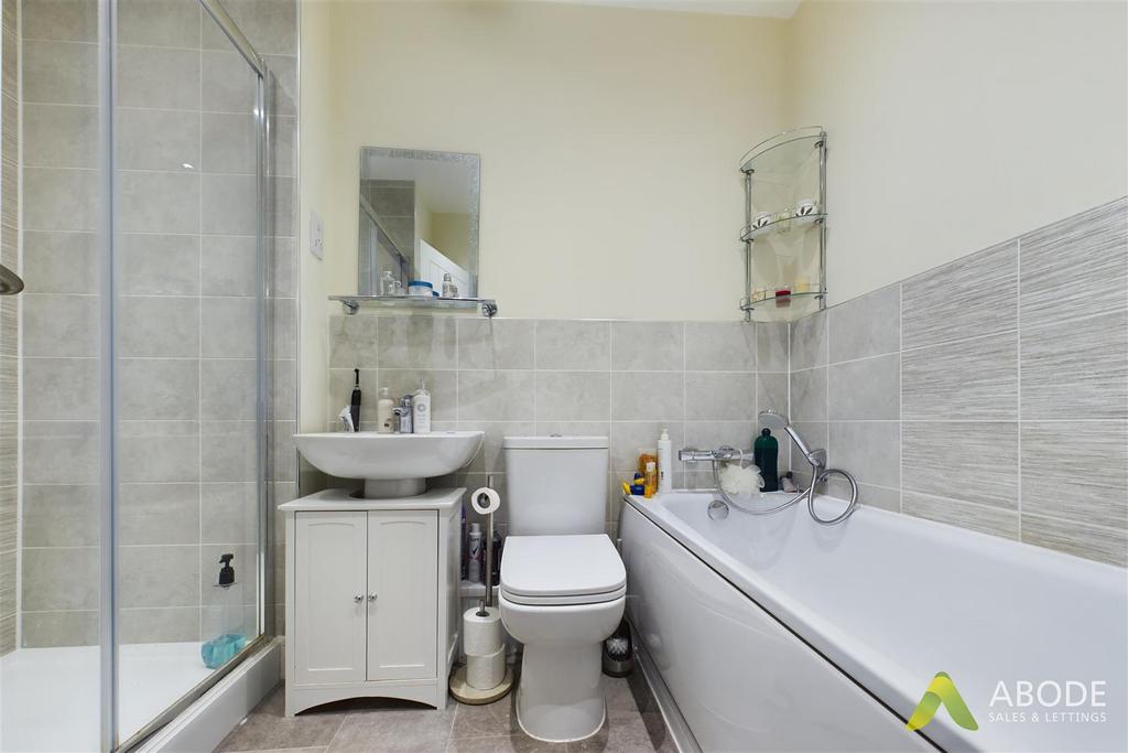 CAM02696 G0-PR0139-STILL015.jpg