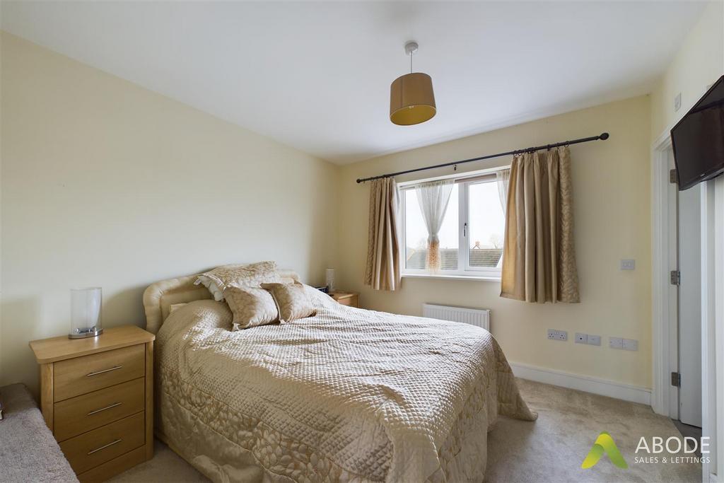 CAM02696 G0-PR0139-STILL018.jpg