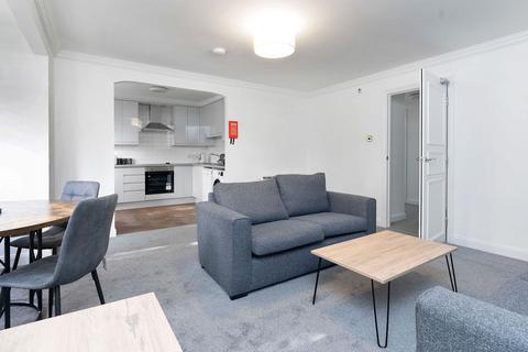 3 bedroom flat to rent, 0663L Murrayfield Road, Edinburgh, EH12 6ER