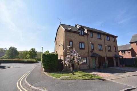 32 Celerity Drive, Cardiff, CF10 4BJ