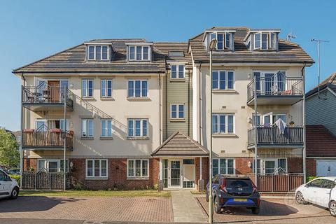 81 Coppice Square, Aldershot, GU12 4GD