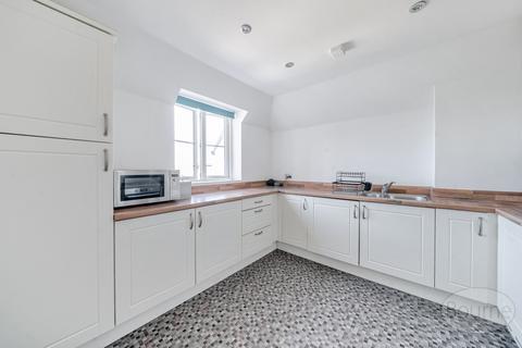 81 Coppice Square, Aldershot, GU12 4GD