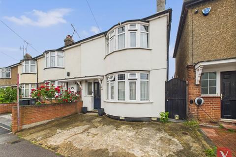 undefined, Portland Road, Luton LU4