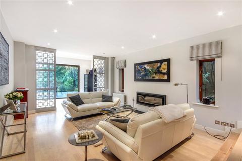 undefined, Brittains Lane, Sevenoaks, Kent, TN13