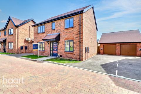 4 bedroom detached house for sale, The Luthier, Fobbing