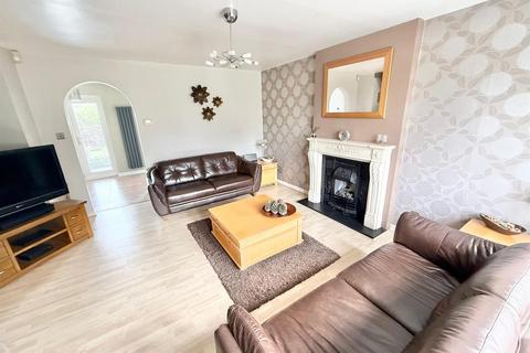 3 bedroom detached house for sale, Clare Drive, Macclesfield