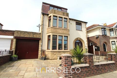 4 bedroom detached house for sale, Stanley Gate, Fleetwood, FY7