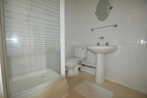 1 bedroom apartment for sale, Victoria Road, Slough, Berkshire, SL2