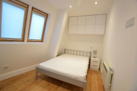 1 bedroom flat to rent, Finchley Road, London NW11