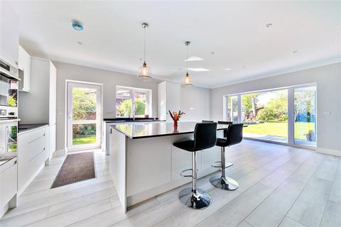 12 Chatton Row, Bisley, Woking, GU24 9AP