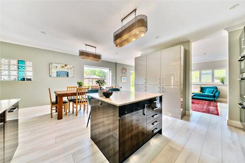 12 Chatton Row, Bisley, Woking, GU24 9AP