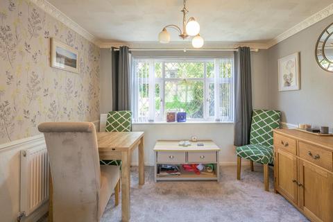 4 Brookside, Dudley, DY3 2QH