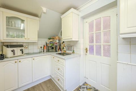 4 Brookside, Dudley, DY3 2QH