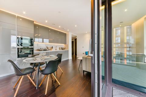 2 bedroom flat for sale, Madeira Tower, The Residence, Nine Elms, SW11