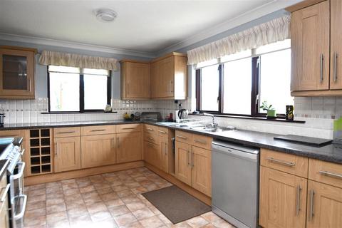 5 bedroom detached house for sale, Boslowick Road, Falmouth TR11