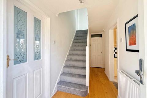 3 bedroom semi-detached house for sale, Hadleigh SS7
