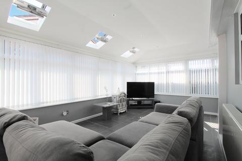 3 bedroom semi-detached bungalow for sale, Headingley Way, Bolton, BL3