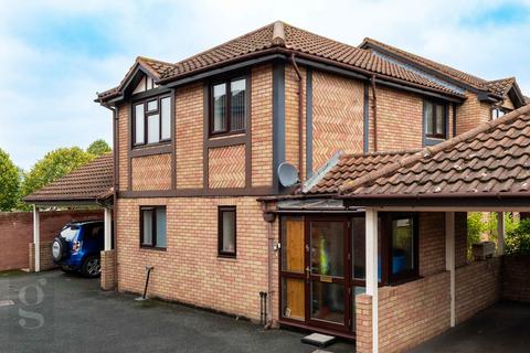 2 bedroom end of terrace house for sale, Brook Farm Court, Belmont, Hereford, HR2 7TY