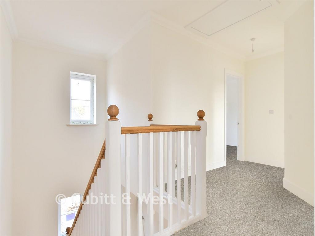 Hall / Landing