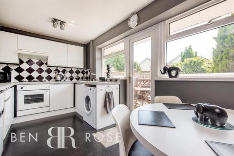 3 bedroom semi-detached house for sale, Hazelwood Close, Leyland