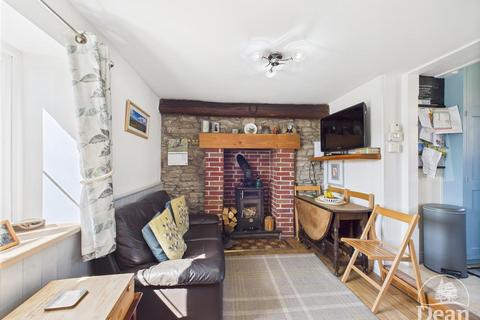 undefined, Stephens Place, Broadwell, Coleford