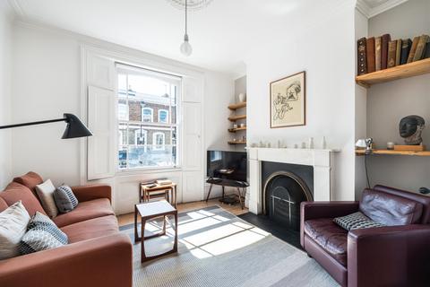 2 bedroom end of terrace house for sale, Coleman Fields, Islington, London