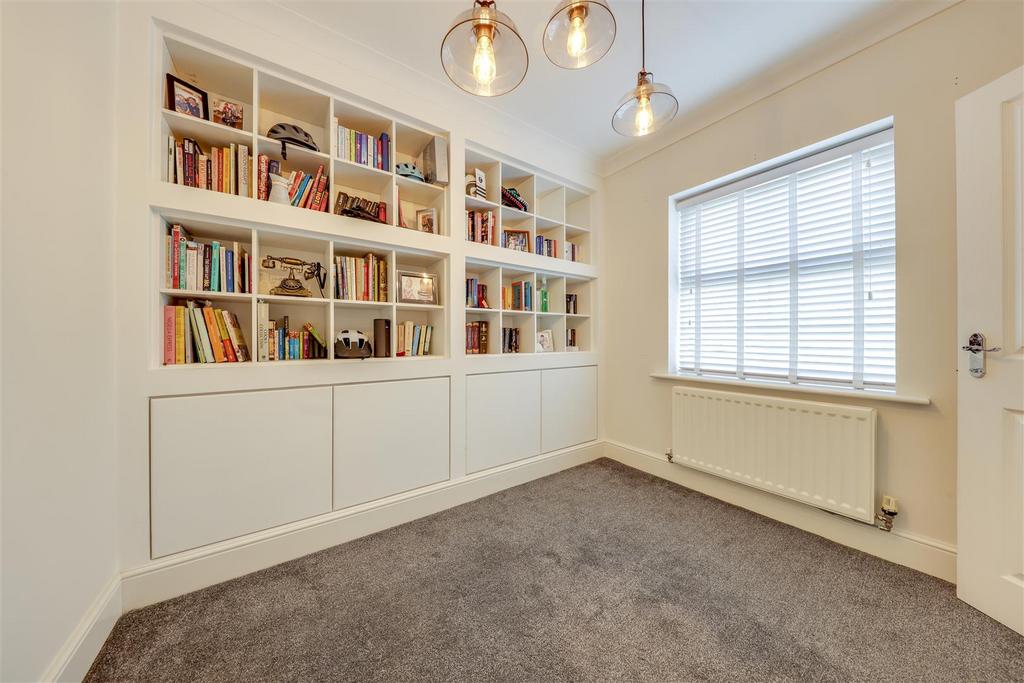 Dining Room Alt
