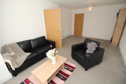 3 bedroom end of terrace house for sale, Stabler Way, Poole