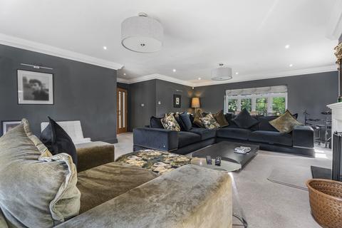4 bedroom detached house for sale, Lilley LU2