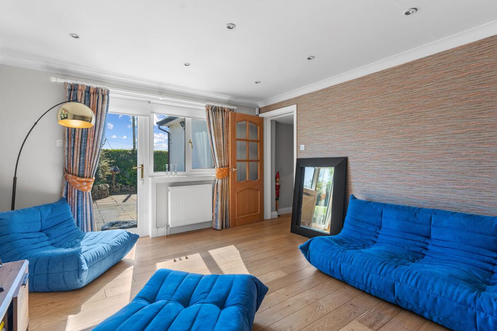 Lounge/Bedroom 3