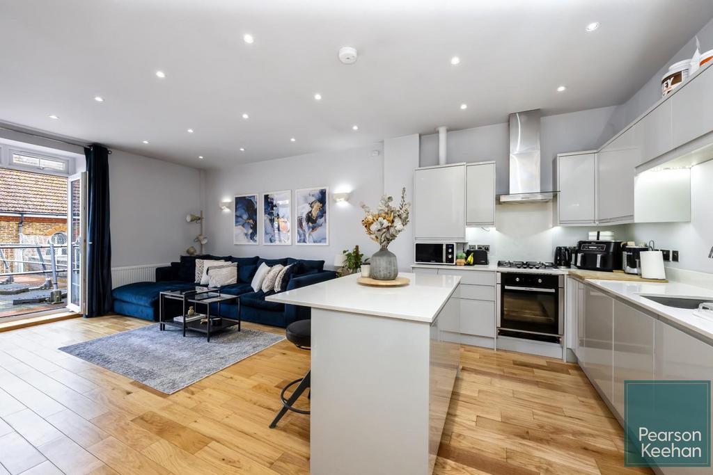 1 A Stoneham Lofts, Flat 3-012.jpg