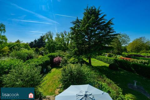 undefined, Radlett Road, St. Albans AL2