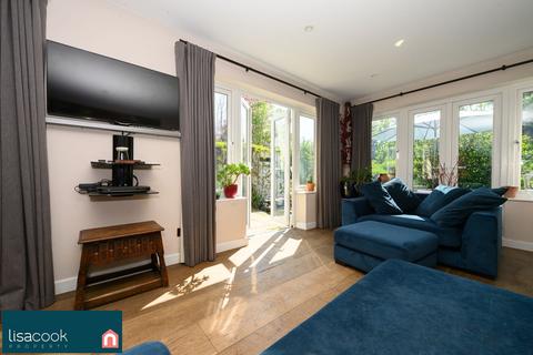 undefined, Radlett Road, St. Albans AL2
