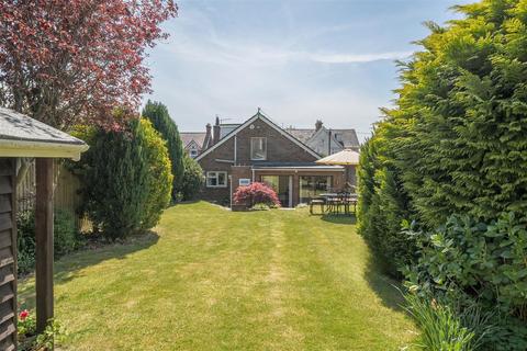 20 Avon Road, Devizes, SN10 1PR