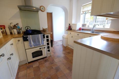 4 bedroom semi-detached house for sale, Corsair Drive, Dibden SO45