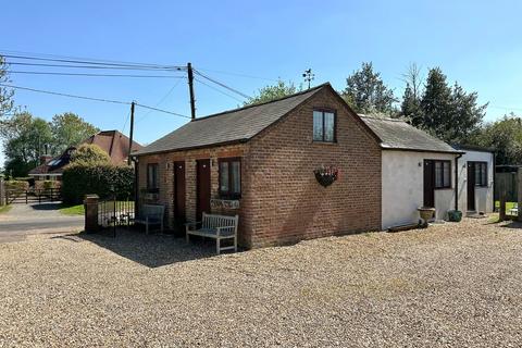 undefined, Water Lane, Bovingdon HP3