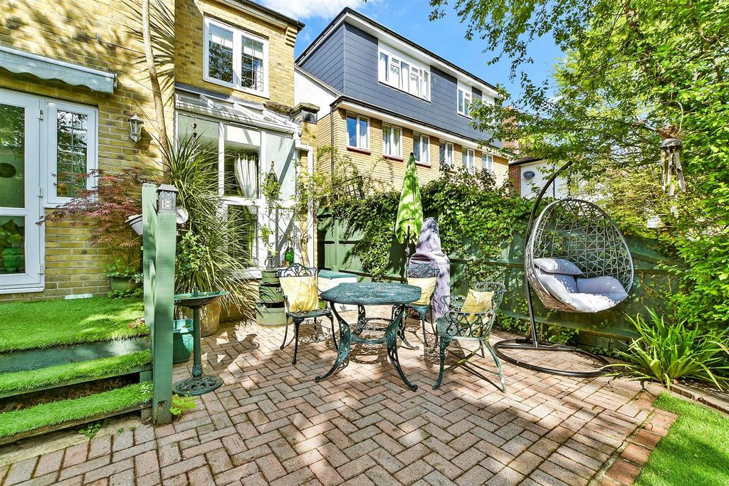 Patio / Decking